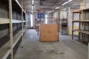 2859 W Montrose Ave, Chicago, IL 60618 - Photo 18