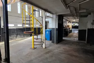 2859 W Montrose Ave, Chicago, IL 60618 - Photo 8