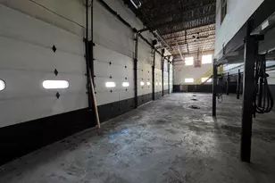 2859 W Montrose Ave, Chicago, IL 60618 - Photo 6