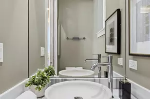 2234 W Huron St, Chicago, IL 60612 - Photo 12