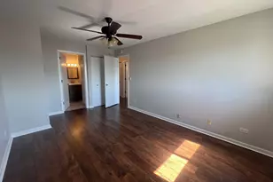 417 Berkshire Dr, Crystal Lake, IL 60014 - Photo 18