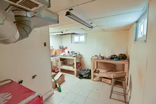 1612 Ferry St, Waukegan, IL 60087 - Photo 10