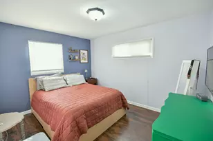 1612 Ferry St, Waukegan, IL 60087 - Photo 6