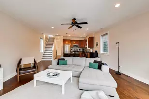 2726 W Cortez St, Chicago, IL 60622 - Photo 6