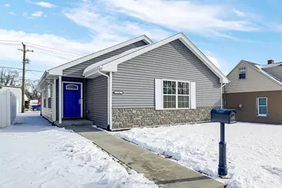 224 N La Salle Avenue, Bradley, IL 60915 - Photo 1