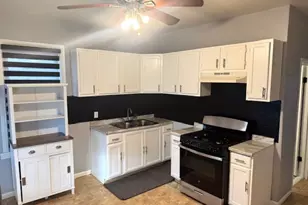 5131 W Henderson St, Chicago, IL 60641 - Photo 8