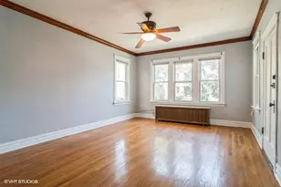 5131 W Henderson St, Chicago, IL 60641 - Photo 2