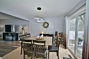 28W587 Leverenz Rd, Naperville, IL 60564 - Photo 20