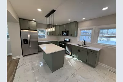 408 E End Avenue, Hillside, IL 60162 - Photo 4