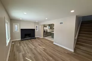 408 East End Ave, Hillside, IL 60162 - Photo 2