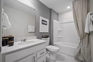 207 Mountain Interval Rd, Schaumburg, IL 60193 - Photo 16