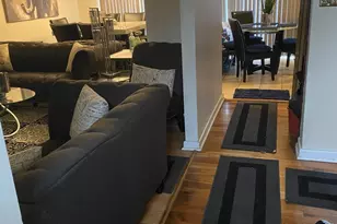 1115 Williamsburg Rd, Country Club Hills, IL 60478 - Photo 2