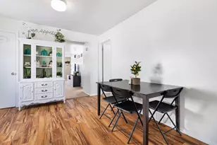 1019 S 5th St, Dekalb, IL 60115 - Photo 10