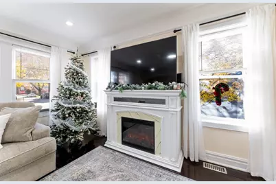 6358 S Keeler Avenue, Chicago, IL 60629 - Photo 4