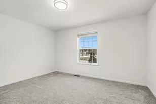 5815 Fairview Ln, Hoffman Estates, IL 60192 - Photo 16