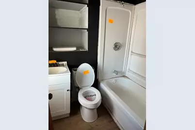 1214 W Brons Avenue, Peoria, IL 61604 - Photo 10