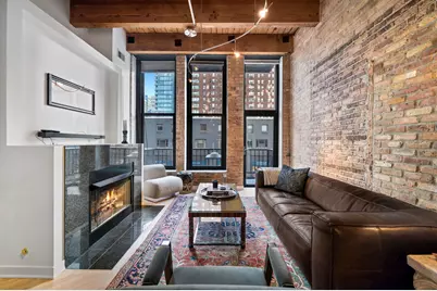 300 W Grand Avenue #209, Chicago, IL 60654 - Photo 4