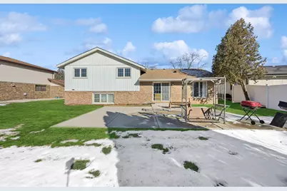 803 E 193rd Street, Glenwood, IL 60425 - Photo 20