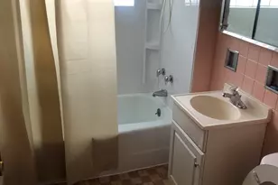 3529 S Harlem Ave, Berwyn, IL 60402 - Photo 10