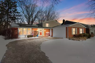 1706 S Chesterfield Drive, Arlington Heights, IL 60005 - Photo 26