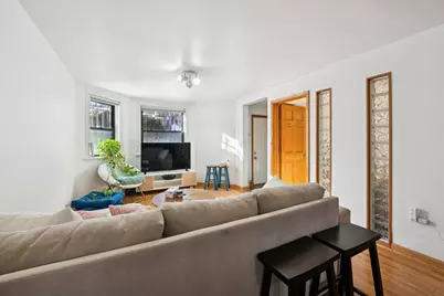 1049 N Oakley Boulevard, Chicago, IL 60622 - Photo 18