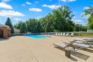206 S Fox Run Dr, Mahomet, IL 61853 - Photo 58