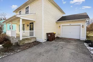 709 Cambridge Ave, Rockford, IL 61102 - Photo 4