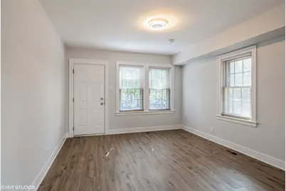 5348 S Merrimac Avenue, Chicago, IL 60638 - Photo 2