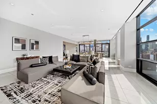 400 W Huron St, Chicago, IL 60654 - Photo 8