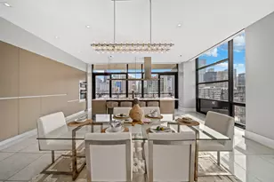 400 W Huron St, Chicago, IL 60654 - Photo 12