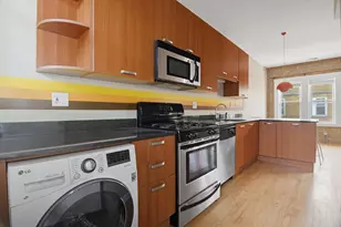 1334 W Estes Ave, Chicago, IL 60626 - Photo 12