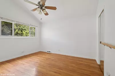 2208 Foster Street, Evanston, IL 60201 - Photo 6