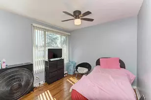 9760 S Dobson Ave, Chicago, IL 60628 - Photo 12