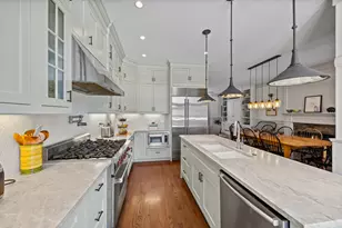 3818 N Alta Vista Terrace, Chicago, IL 60613 - Photo 8