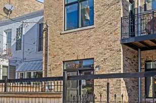 3818 N Alta Vista Terrace, Chicago, IL 60613 - Photo 28