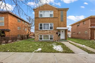 9521 S Michigan Ave, Chicago, IL 60628 - Photo 1