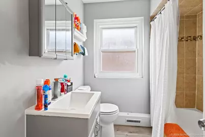 9521 S Michigan Avenue, Chicago, IL 60628 - Photo 4