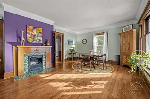 414 Linden Ave, Aurora, IL 60505 - Photo 8