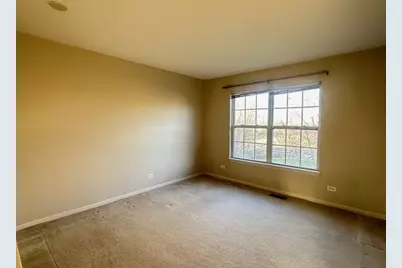 [Address not provided], Aurora, IL 60502 - Photo 8