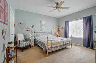 263 Nicole Dr, South Elgin, IL 60177 - Photo 16