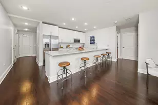 850 N Lake Shore Dr, Chicago, IL 60611 - Photo 16