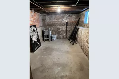 10435 S Corliss Avenue, Chicago, IL 60628 - Photo 8