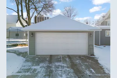 130 N Ellis Avenue, Wheaton, IL 60187 - Photo 24