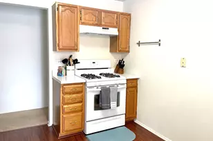 20 Ashburn Ct, Schaumburg, IL 60193 - Photo 8