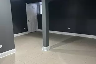 7644 S Vernon Ave, Chicago, IL 60619 - Photo 16