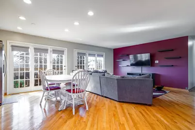 2325 Bayside Drive, Hanover Park, IL 60133 - Photo 6