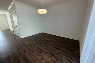 [Address not provided], Northfield, IL 60093 - Photo 6