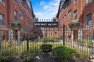 3300 W Schubert St, Chicago, IL 60647 - Photo 10