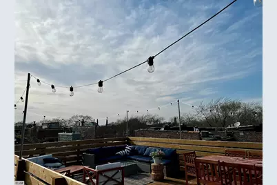 3647 N Damen Avenue #3, Chicago, IL 60618 - Photo 4