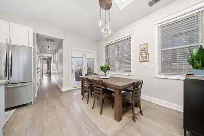 3647 N Damen Avenue #3, Chicago, IL 60618 - Photo 12